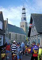 Icyclists in jsselmeer town